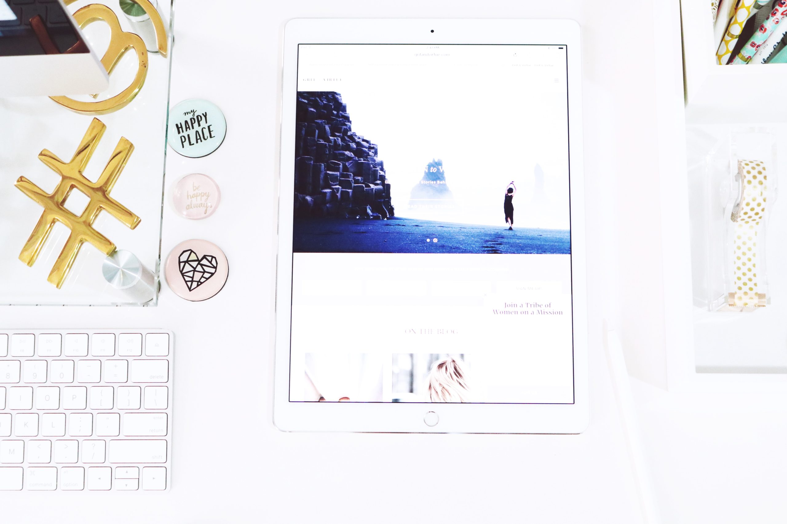 hey-beauti-magazine-646061-unsplash